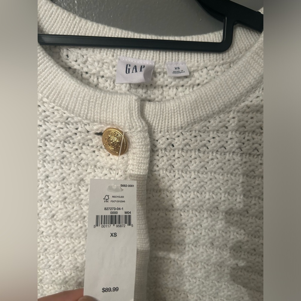 GAP Cardigan - Picture 3 of 3